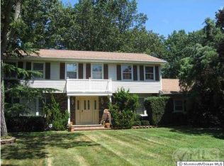 3 Bud Ct, Toms River, NJ 08753