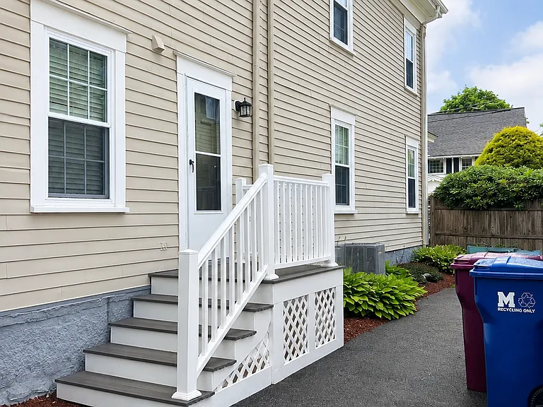55 Myrtle St #1 — Photo 8
