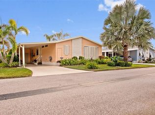 852 Seabrooke Dr, Englewood, FL 34223