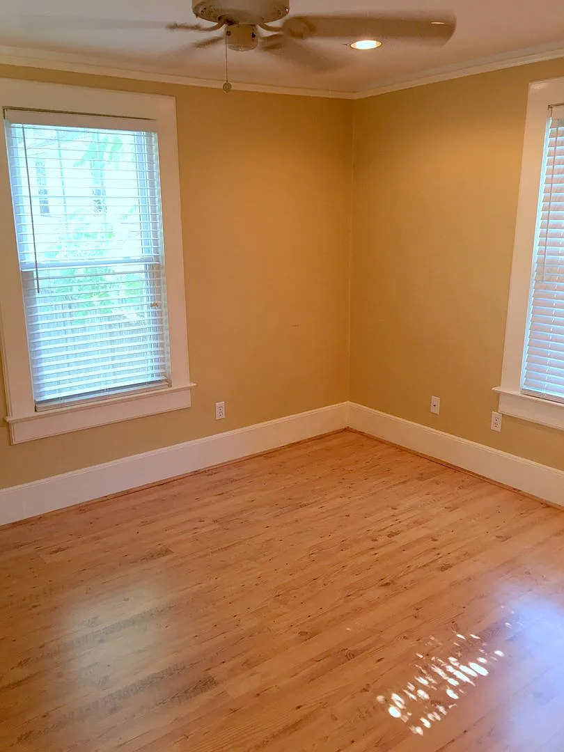 Shandon garage apartment — Photo 3