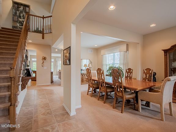 3rd image of 250 Rolling Meadows Boulevard N