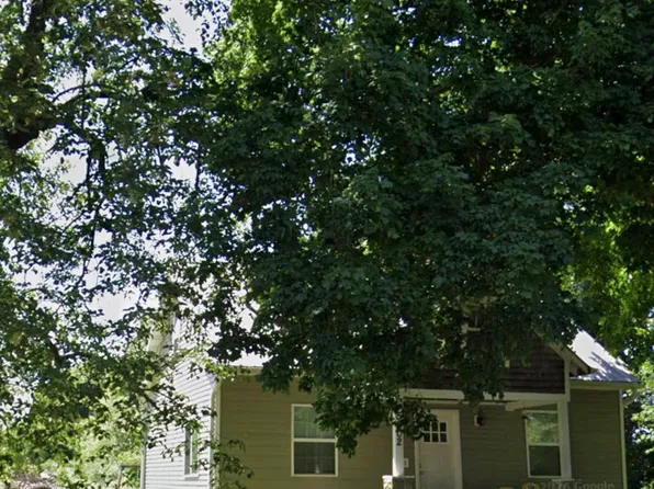 5002 S 27th St, Quincy, IL 62305