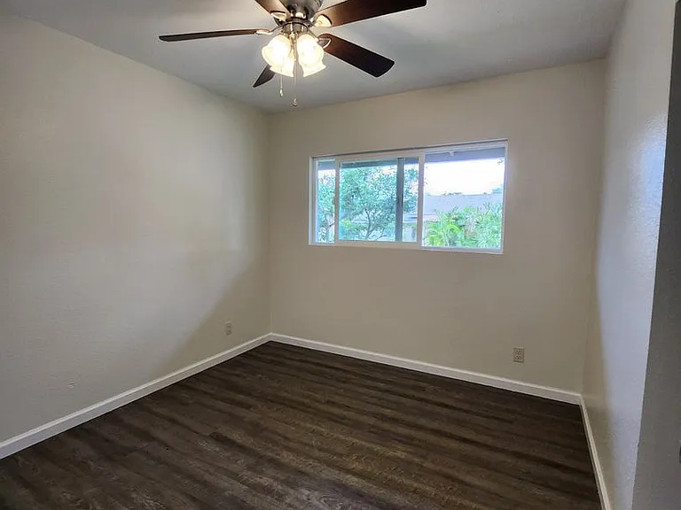1164 S Kihei Rd — Photo 15