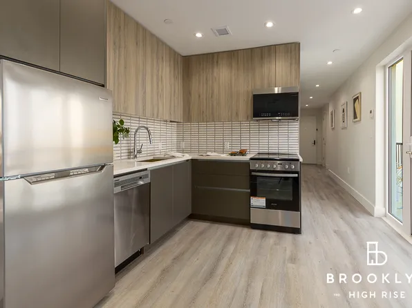 2605 Snyder Avenue image 4 of 22