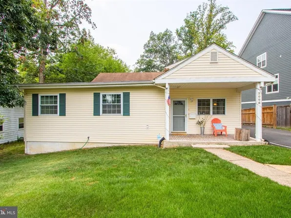 2008 Storm Dr, Falls Church, VA 22043