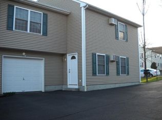 67 Sheridan St, Danbury, CT