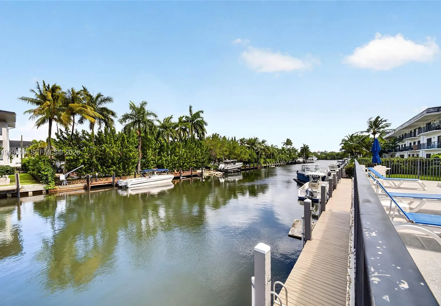 Admiral Farragut Condo — Photo 1