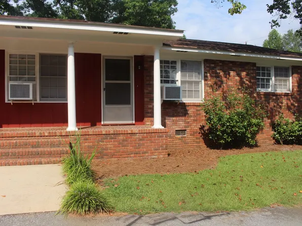 The Digs - 2 Bedroom, 1 Bathroom Close to Campus!