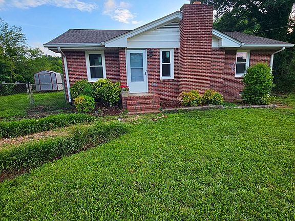2nd image of 432 Northcrest Dr