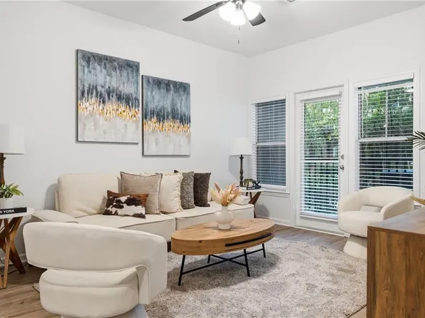 1850 Cotillion Dr Unit 2111, Dunwoody, GA 30338