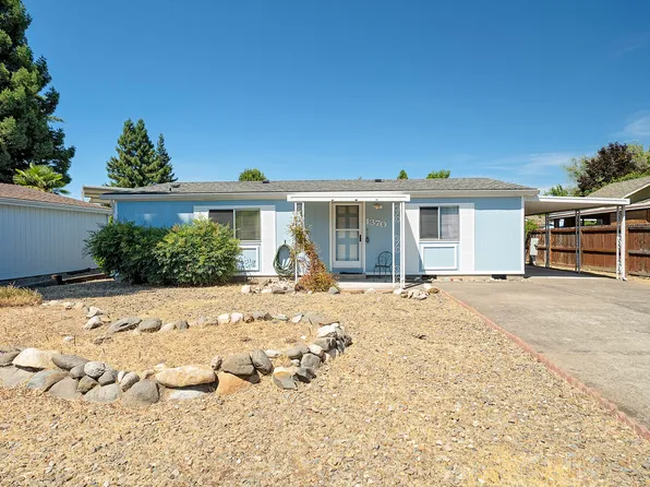 1370 Brentcrest Dr, Medford, OR 97501