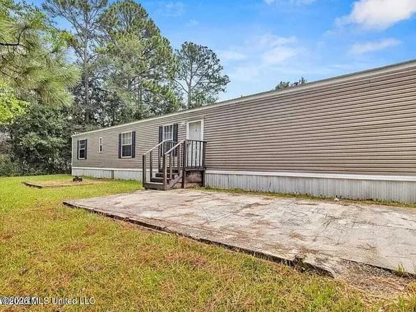 7716 Dahlia Dr #278, Gautier, MS 39553