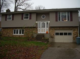 60 Indian Trails Ln, Bedford, IN 47421