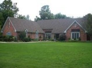 9924 Cedar Rdg, Carmel, IN 46032