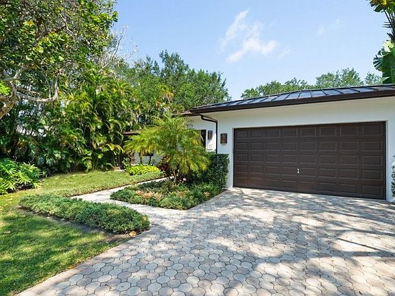 2nd image of 5827 SW 82nd St