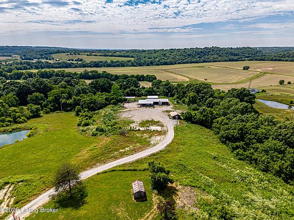 2nd image of 3085 W River Rd