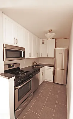 Rented by Real Direct | media 12