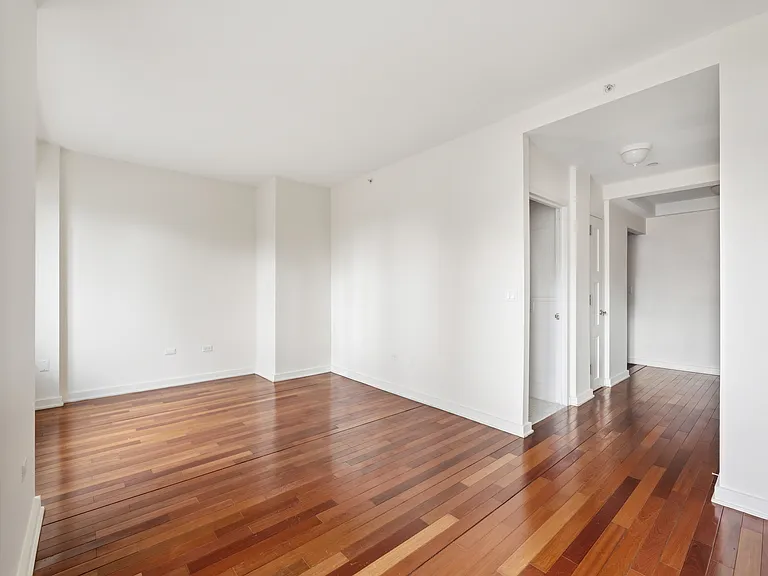 425 5th Ave #30C — Photo 5