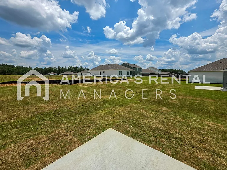 556 Saddlewood Bnd — Photo 49