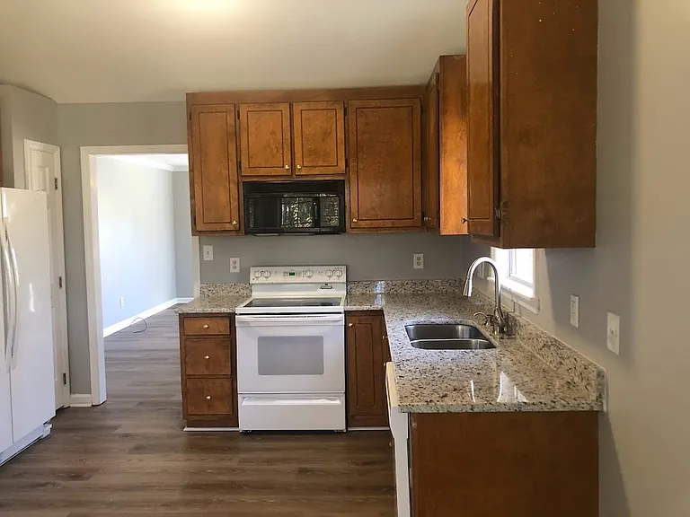 117 Feather Dr — Photo 23