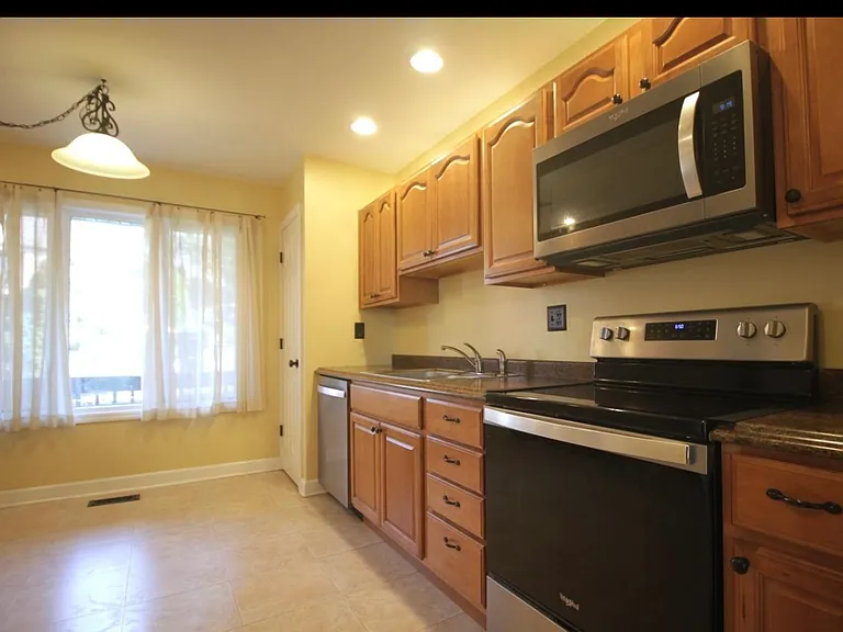 5416 Pinehurst Dr — Photo 3