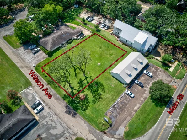804 Wilson Ave, Daphne, AL 36526