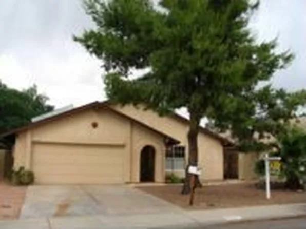 4424 W Morrow Dr, Glendale, AZ 85308