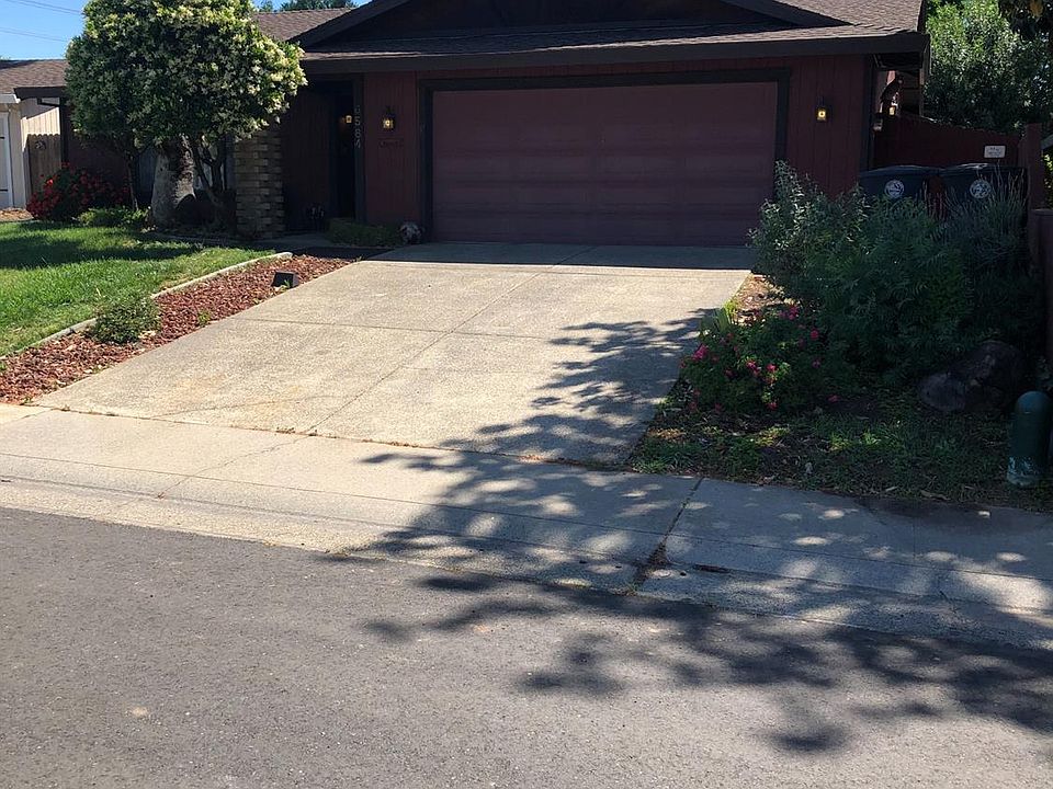 2nd image of 6564 Oakcreek Way