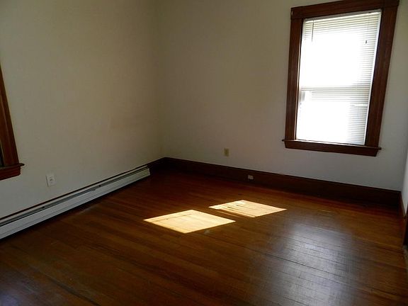 3rd image of 59 Burrill Ave #1