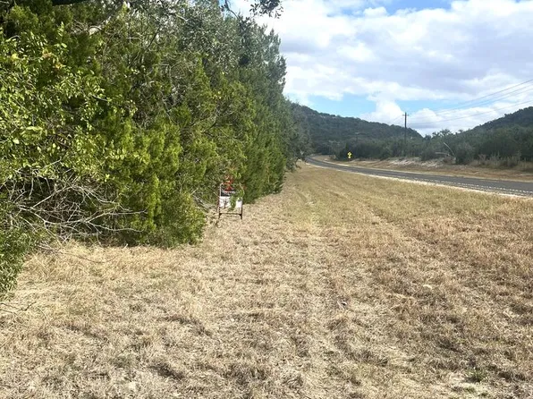 105 E Ranch Rd #337, Leakey, TX 78873