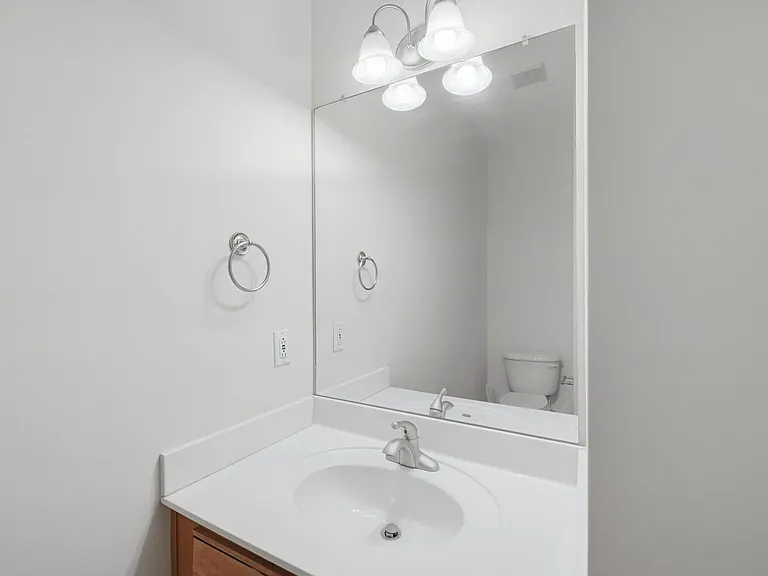 7100 Blossom Cir — Photo 7