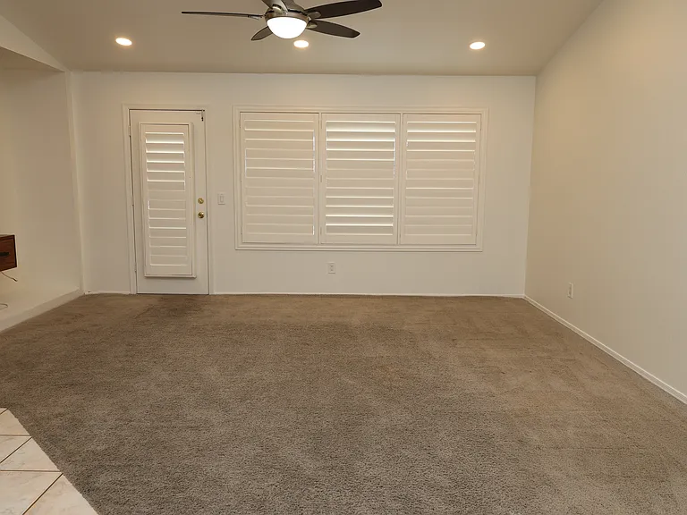 15201 S 47th Way — Photo 9