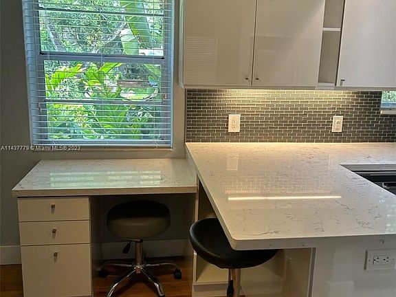 5th image of 7820 SW 55th Ave #17B