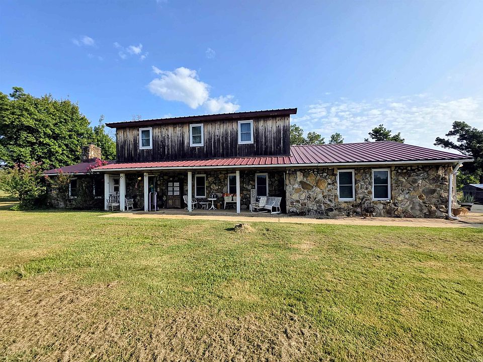 1st image of 181 Merry Ln