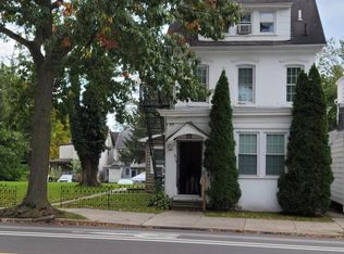 870 E High St, Pottstown, PA 19464
