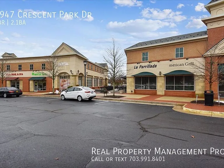 7947 Crescent Park Dr — Photo 43