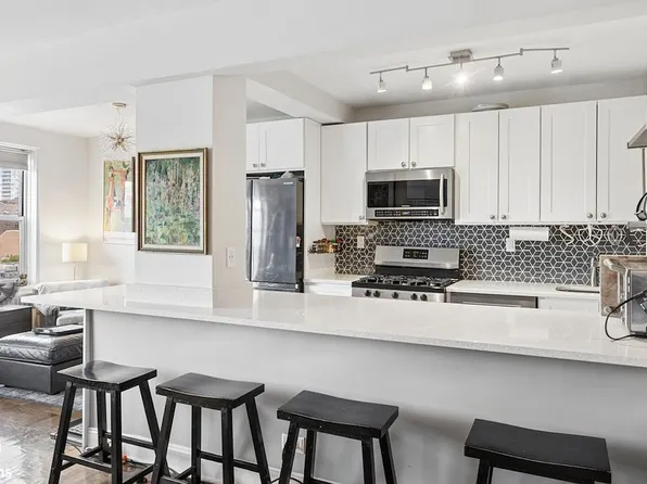 3299 Cambridge Ave APT 8L, Bronx, NY 10463