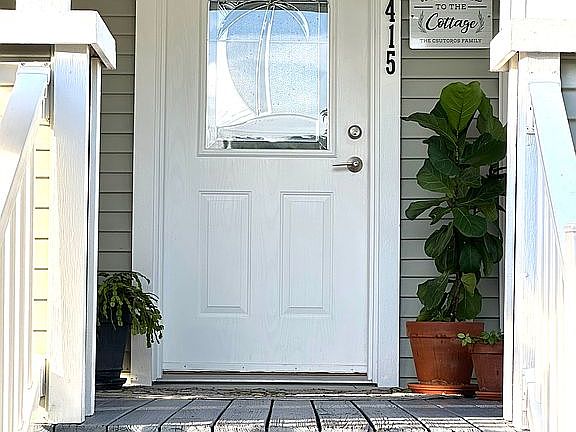 3rd image of 6415 NW 28th St