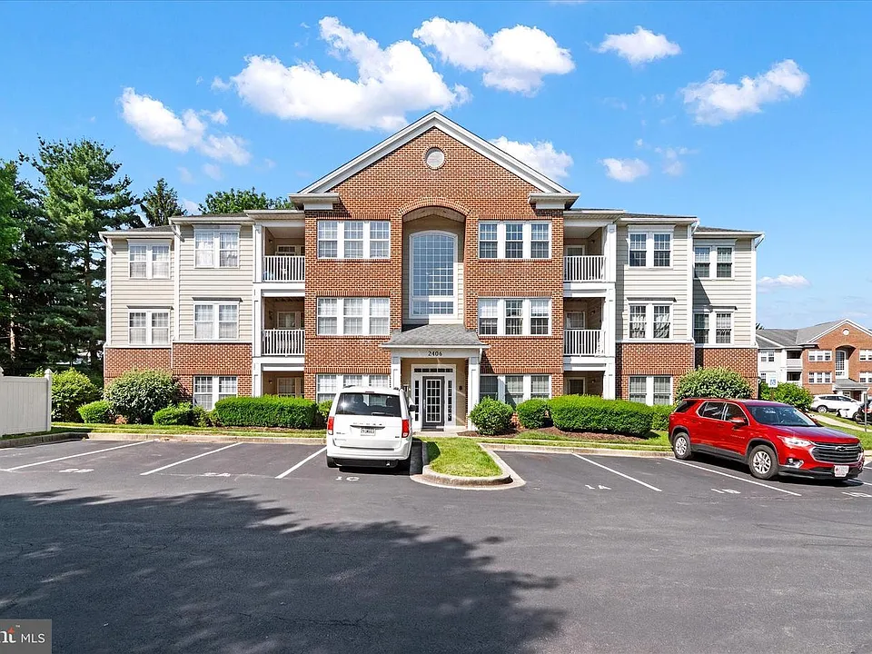 2406 Ellsworth Way #1B