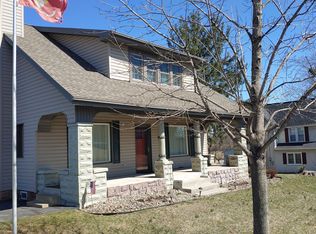 268 W Main St, Reinholds, PA 17569