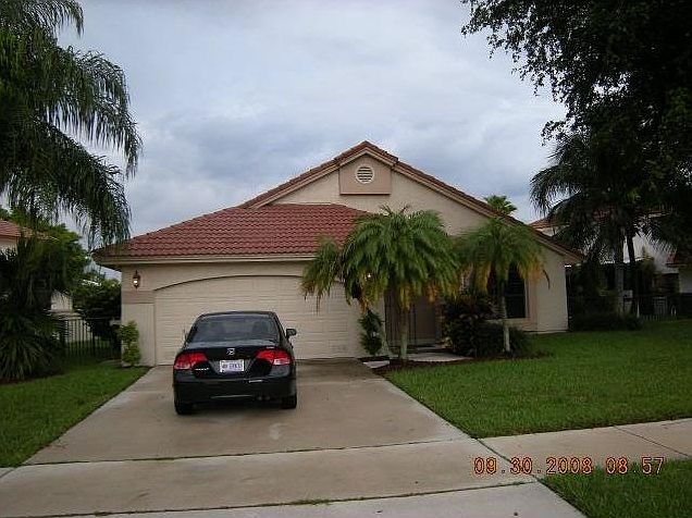 1st image of 509 NW 39th Ave
