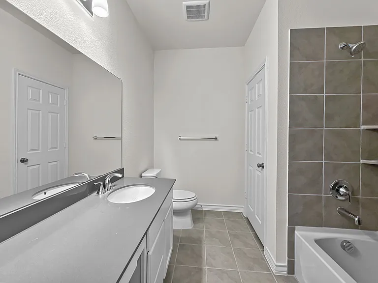 664 Jupe Way — Photo 8