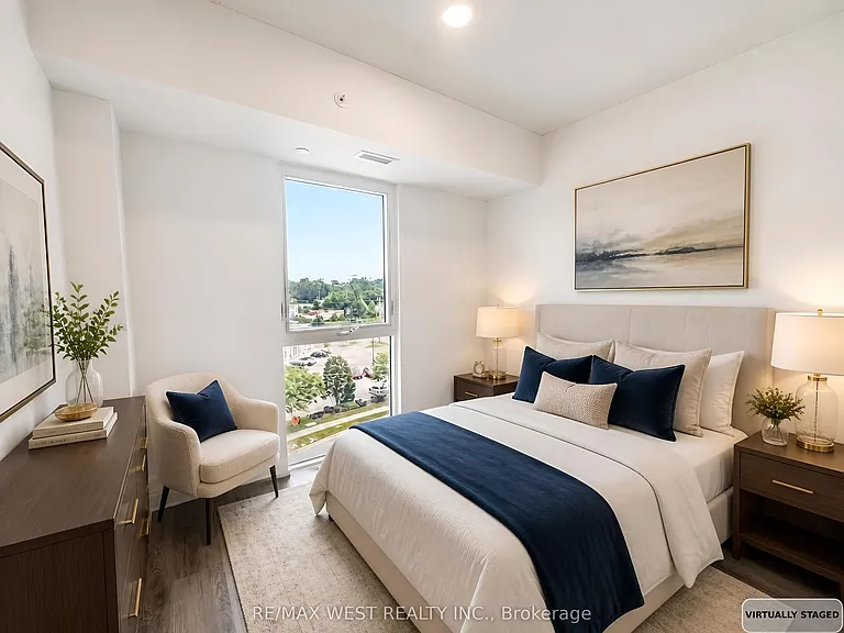 33 Erie Ave #501 — Photo 4