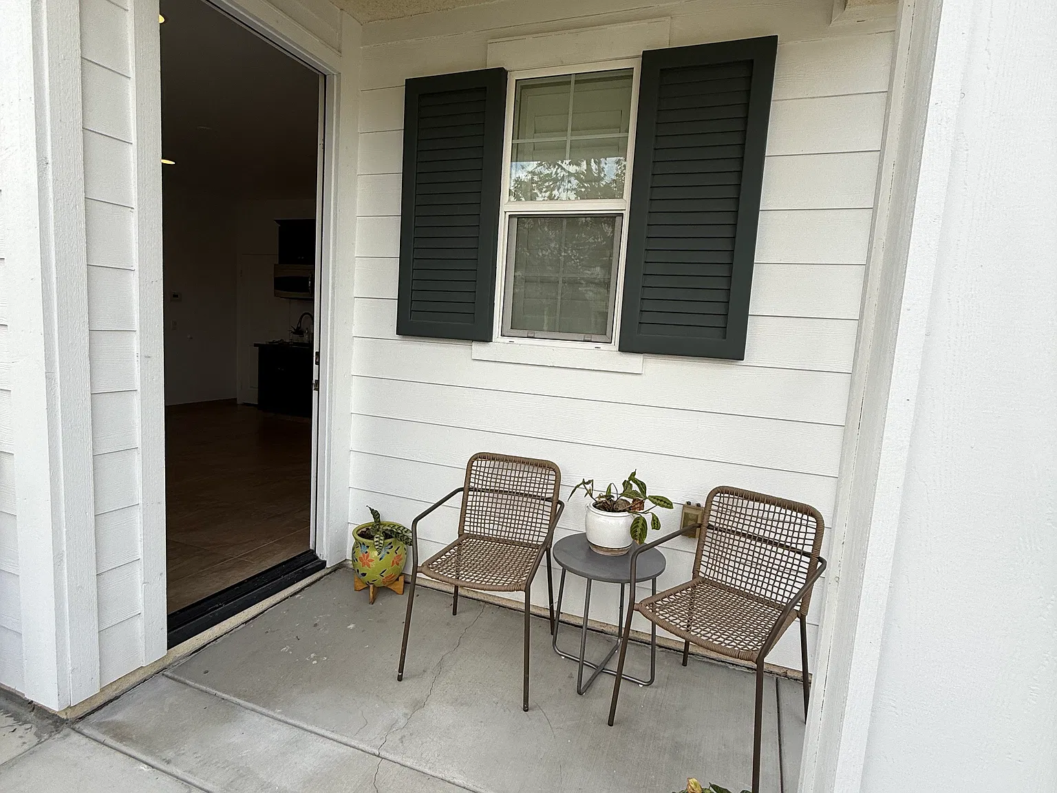 Satterfield Way, Chino — Photo 1