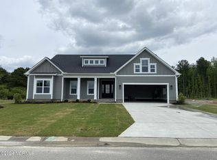 955 Hunter Grace Dr, Winterville, NC 28590