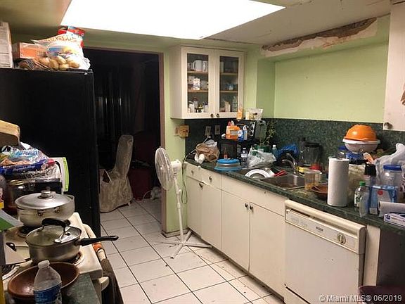 3rd image of 4576 NW 41st Pl