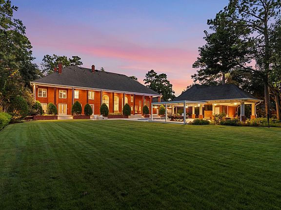 3rd image of 9002 Cypresswood Dr