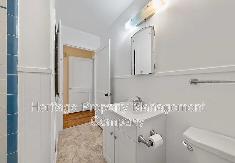 229 Alexander Hamilton Dr #1 — Photo 20