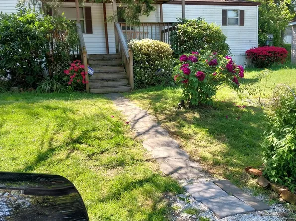 10 Parkway, Conowingo, MD 21918