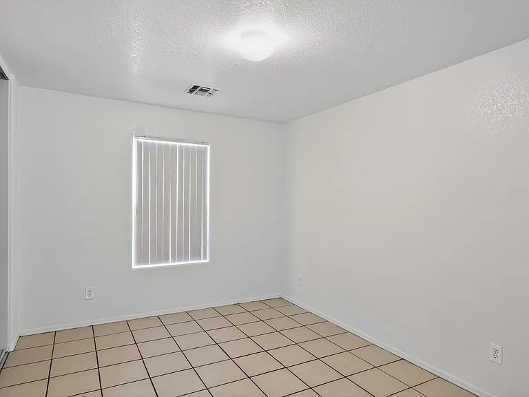 7395 W San Miguel Ave — Photo 8